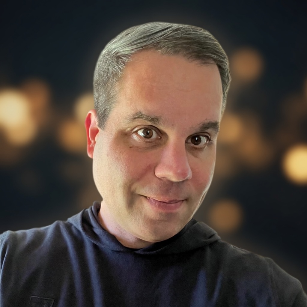 Portrait of Jason Reis